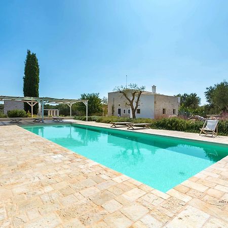 Casale Con Cipresso Villa Ostuni Exteriör bild