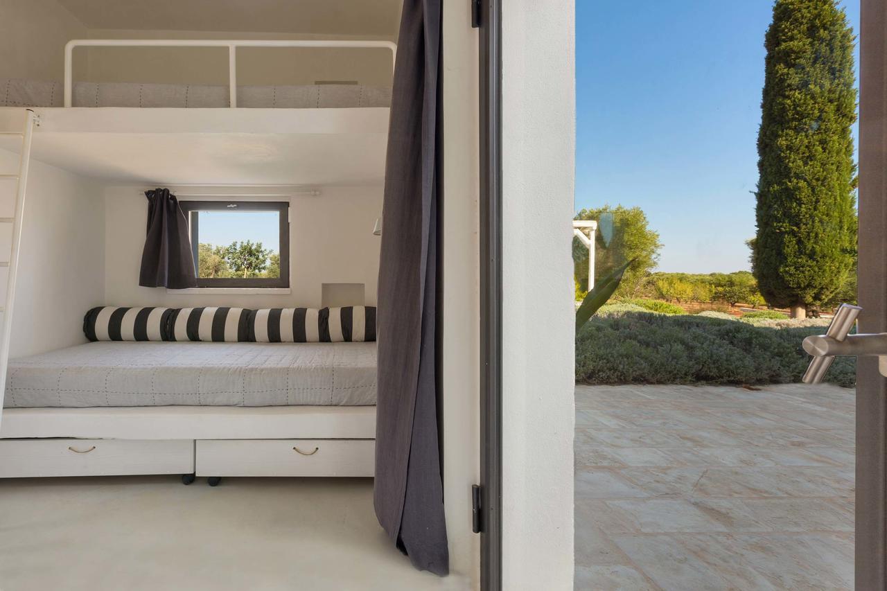 Casale Con Cipresso Villa Ostuni Exteriör bild