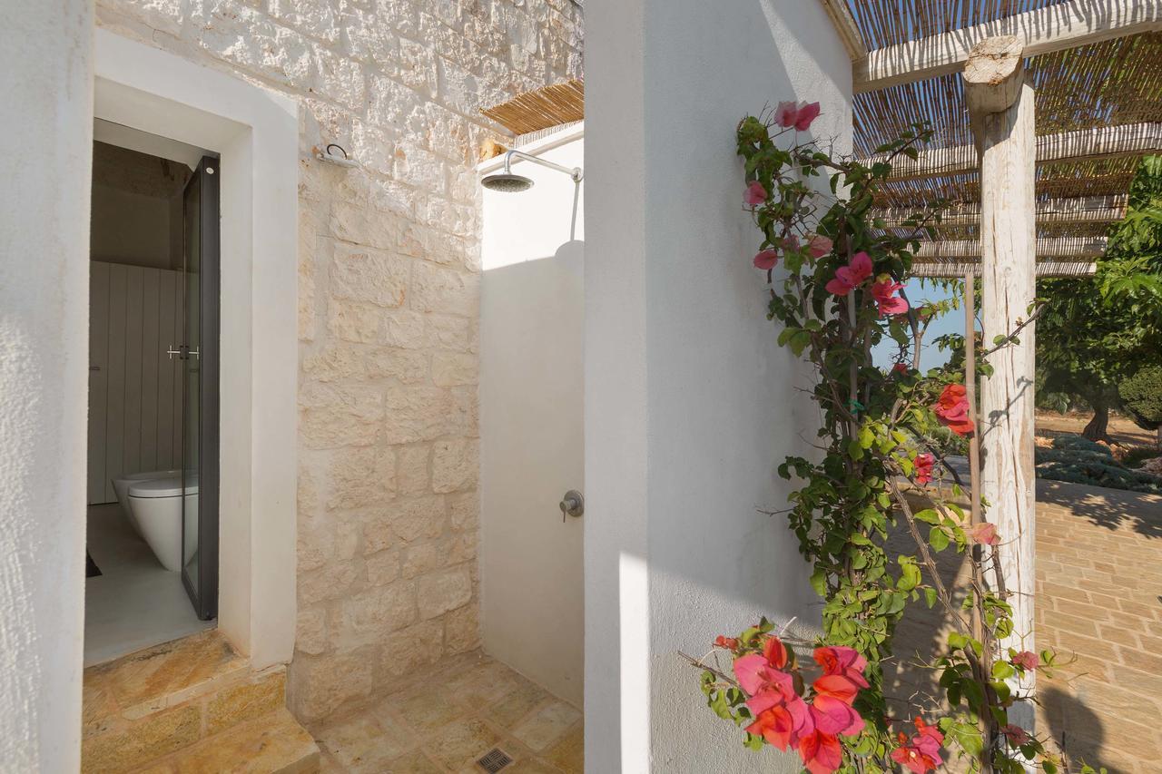 Casale Con Cipresso Villa Ostuni Exteriör bild