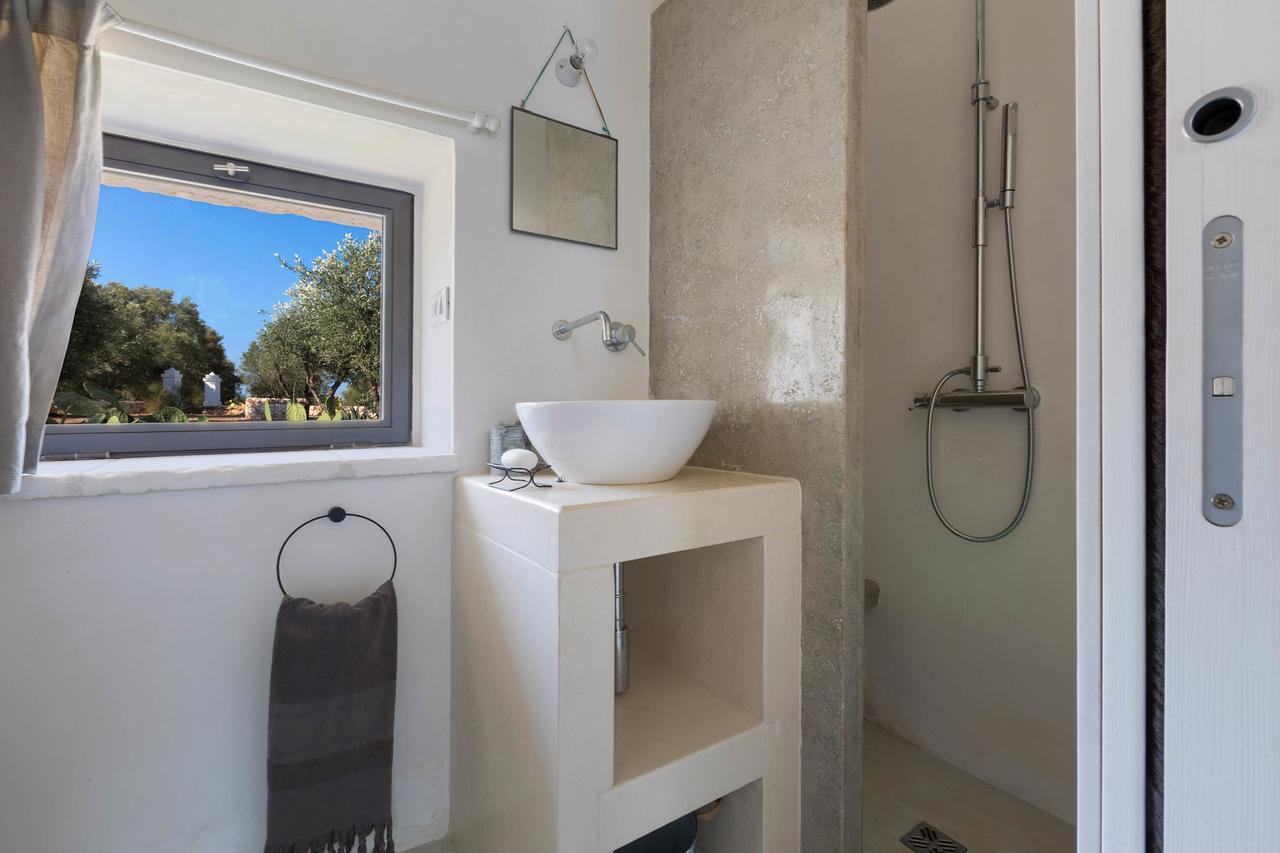 Casale Con Cipresso Villa Ostuni Exteriör bild