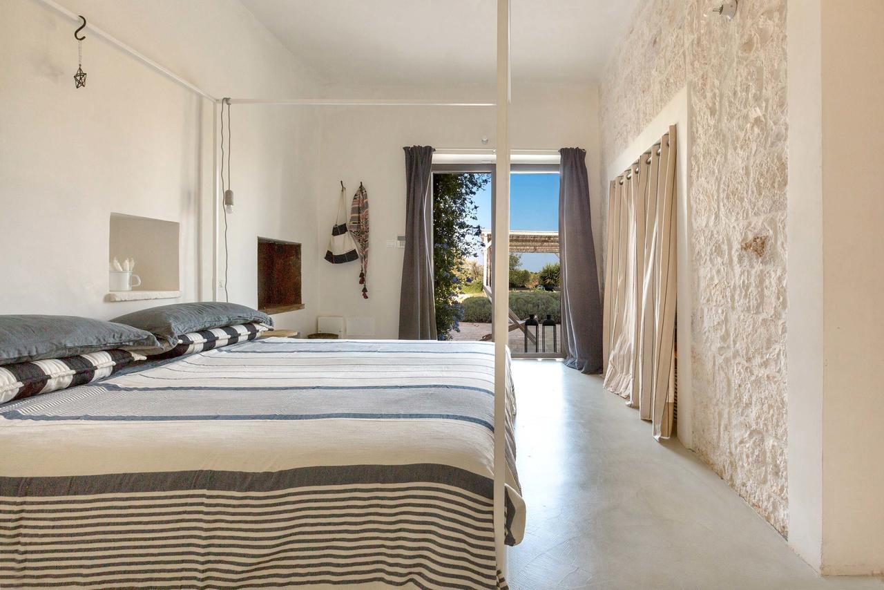 Casale Con Cipresso Villa Ostuni Exteriör bild