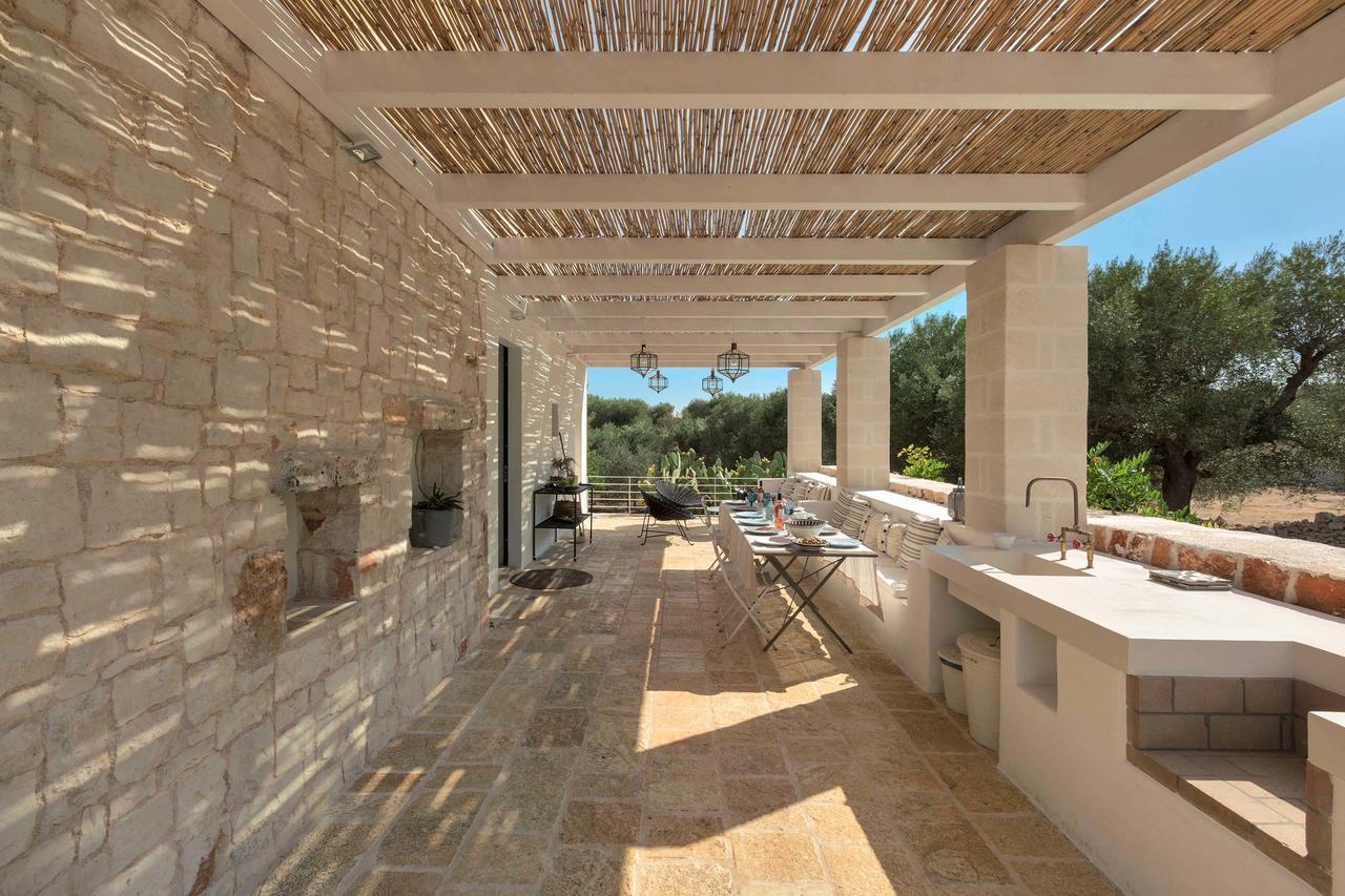 Casale Con Cipresso Villa Ostuni Exteriör bild